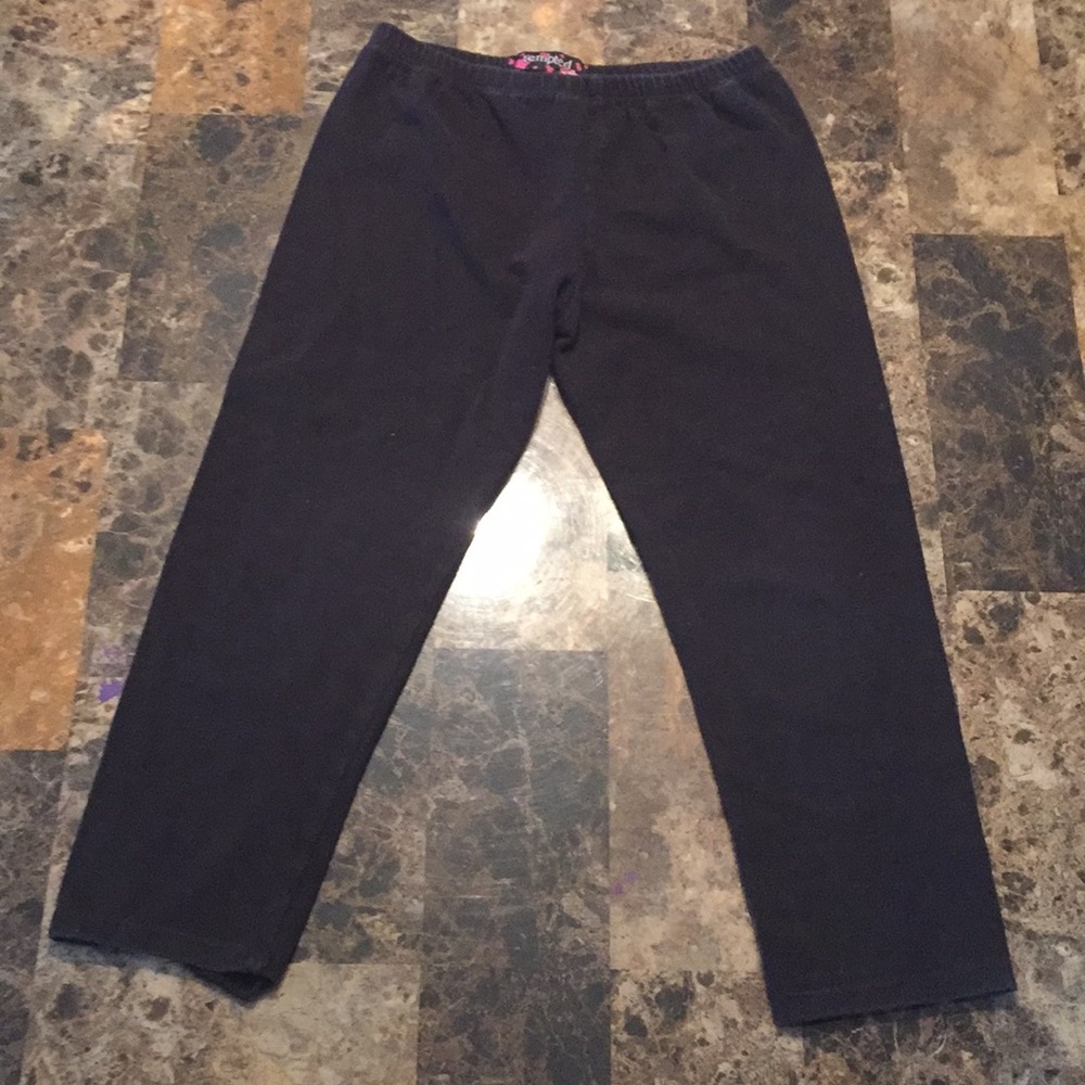 Size 4 black pants!